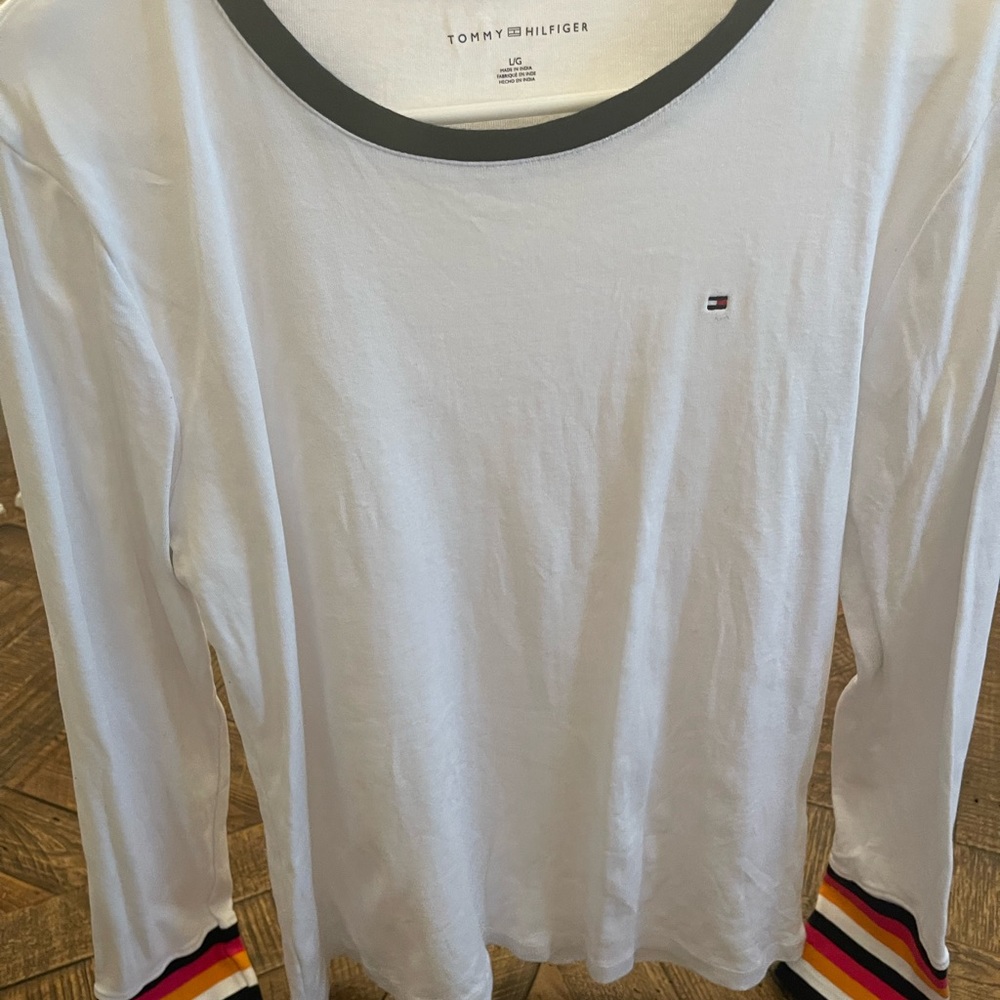 TH long sleeve top